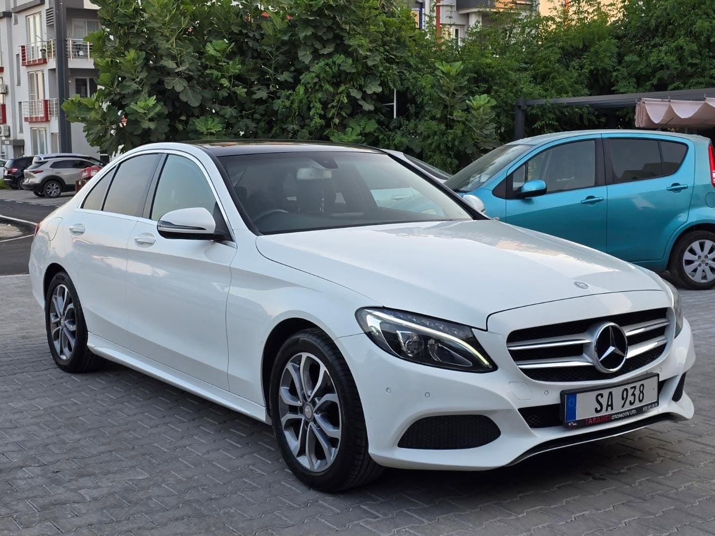 Mercedes-Benz C220d